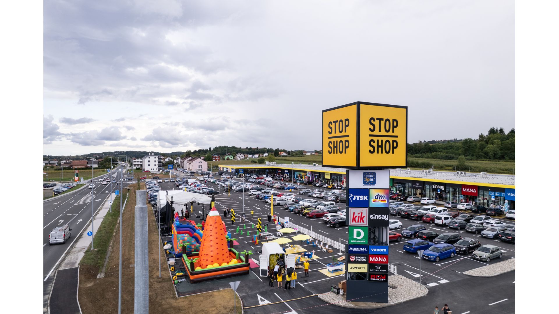 Photo(c)CPI_Property_Group_STOP_SHOP_Ivanec_1_(HR)