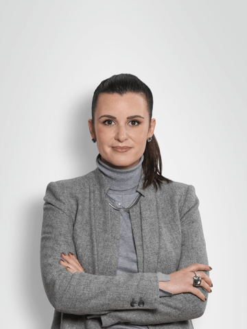 MelanieNiendl.png MelanieNiendl.png